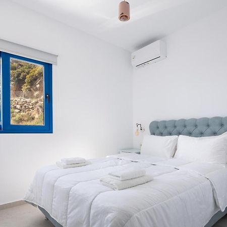 Molos Apartments Lutró Kültér fotó