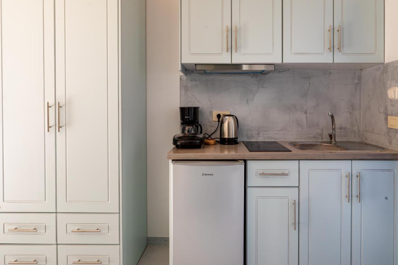 Molos Apartments Lutró Kültér fotó