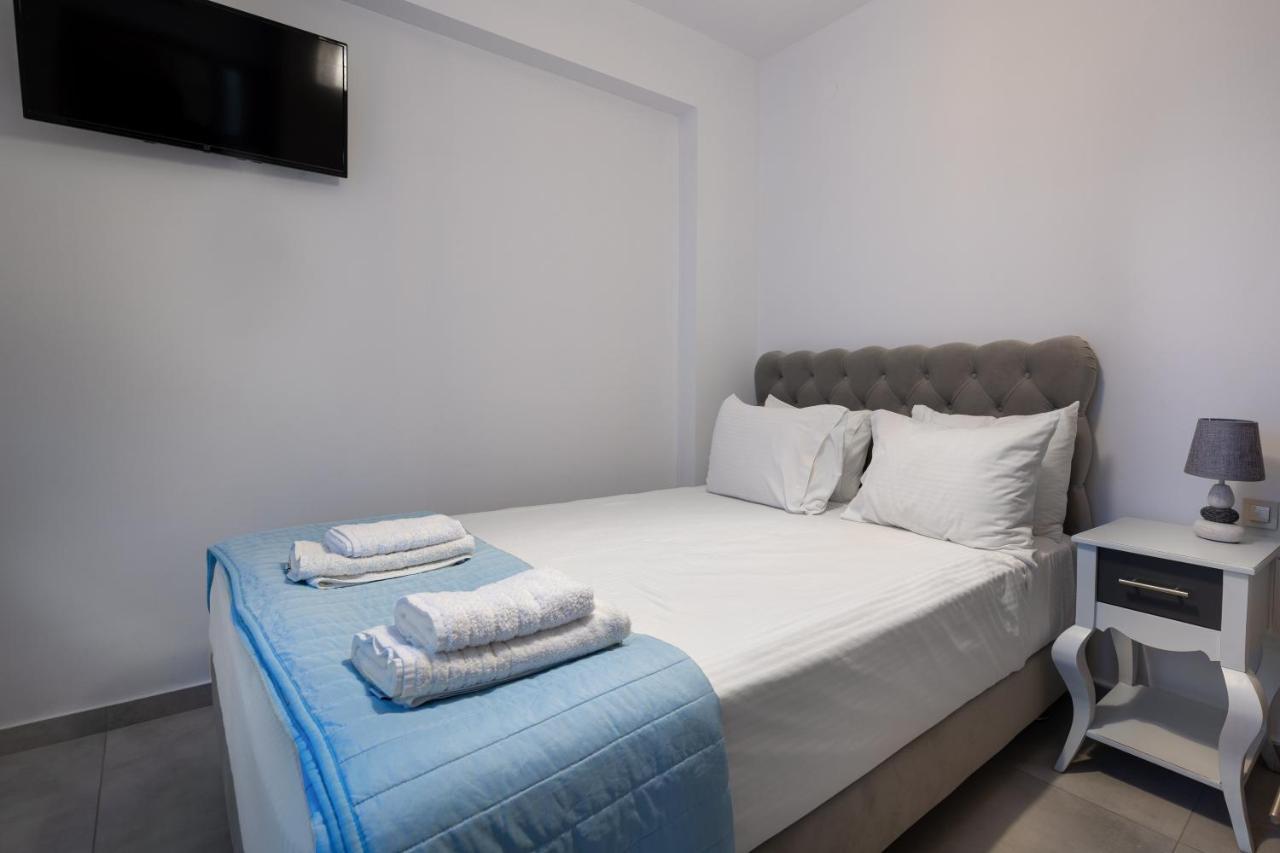 Molos Apartments Lutró Kültér fotó