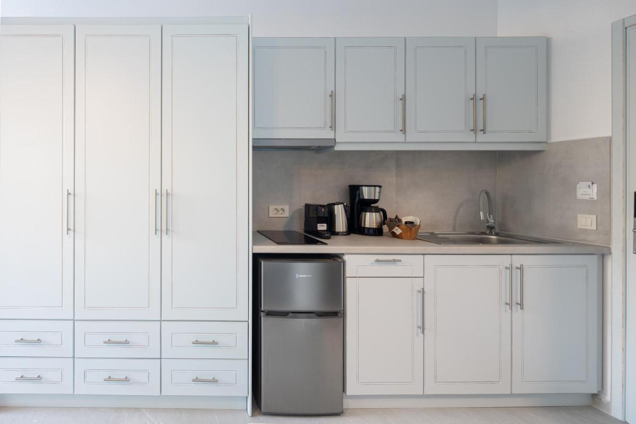 Molos Apartments Lutró Kültér fotó